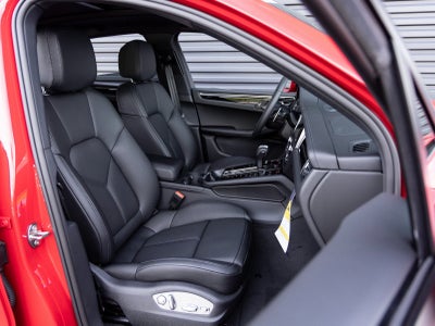 2025 Porsche Macan Macan