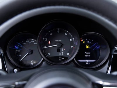 2025 Porsche Macan Macan