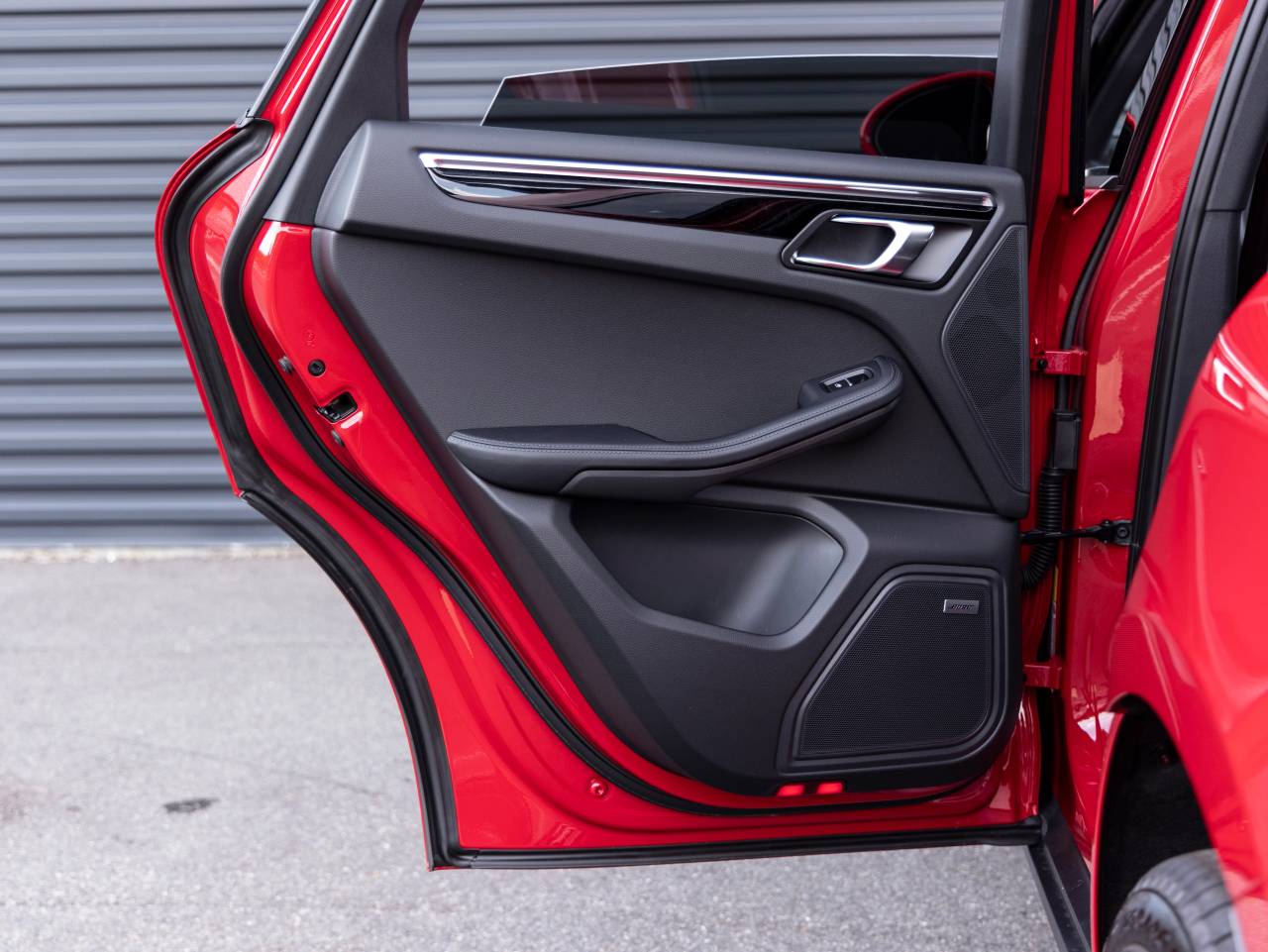 2025 Porsche Macan Macan