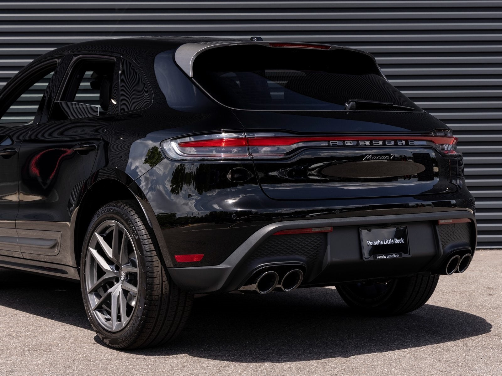 2025 Porsche Macan Macan T