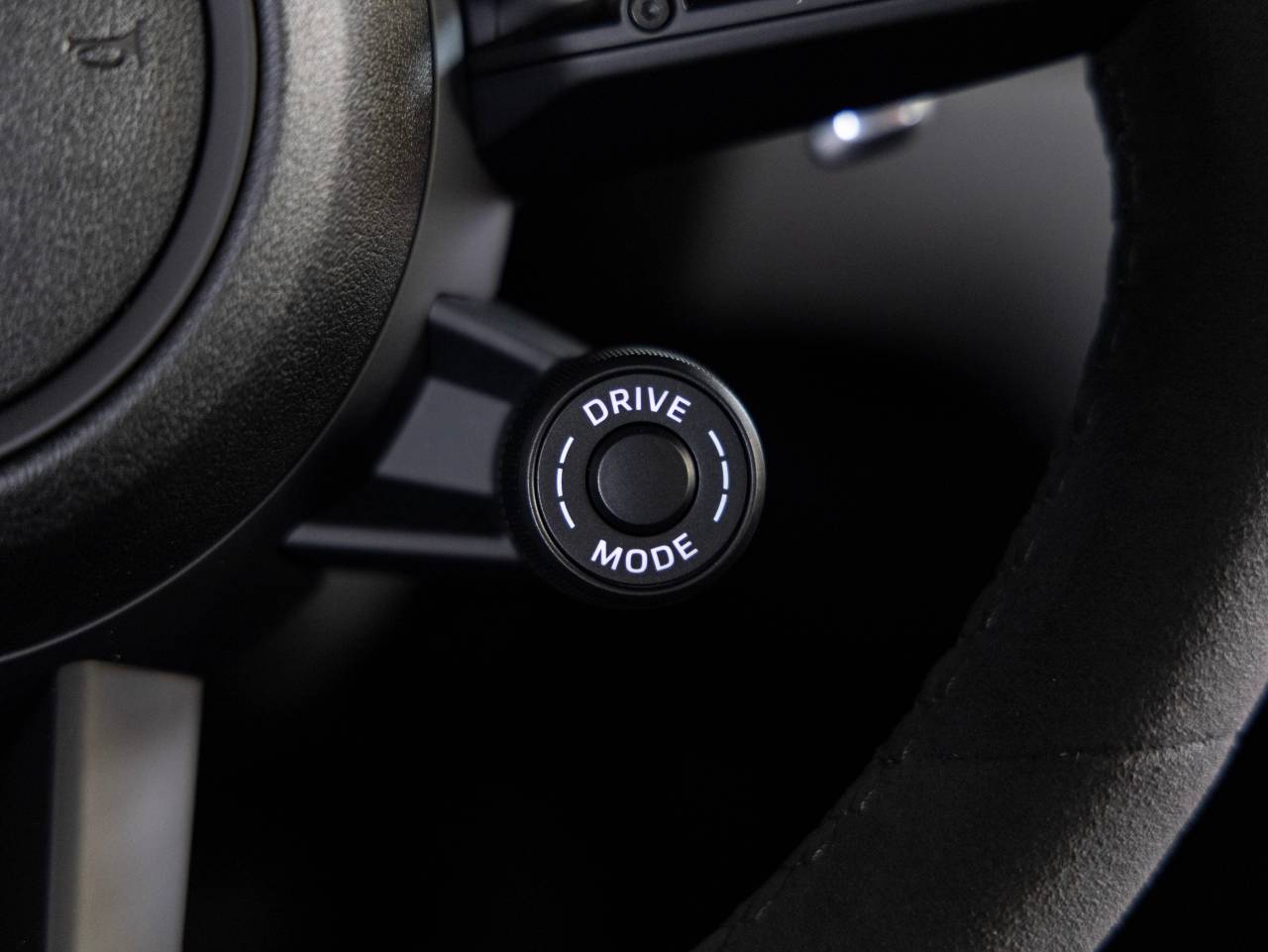 2025 Porsche Macan Macan T