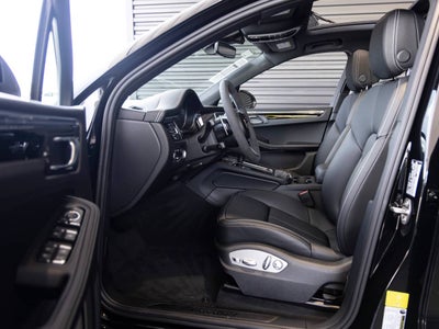 2025 Porsche Macan Macan T