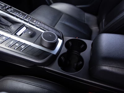 2020 Porsche Macan Macan