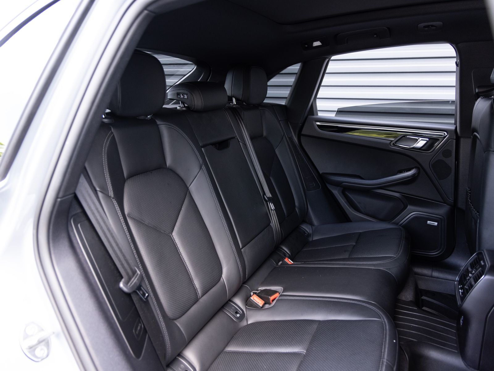 2020 Porsche Macan Macan