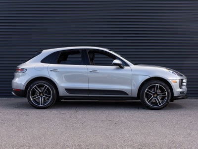 2020 Porsche Macan Macan