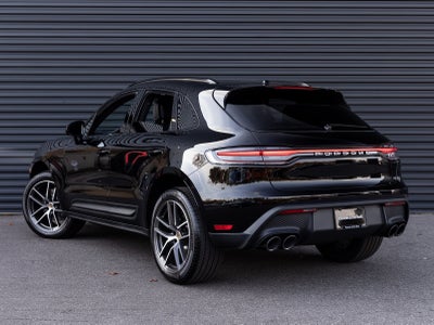 2026 Porsche Macan Macan