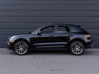 2026 Porsche Macan Macan