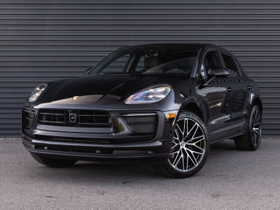 2026 Porsche Macan Macan