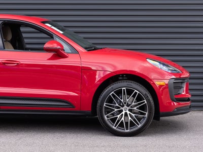 2026 Porsche Macan Macan