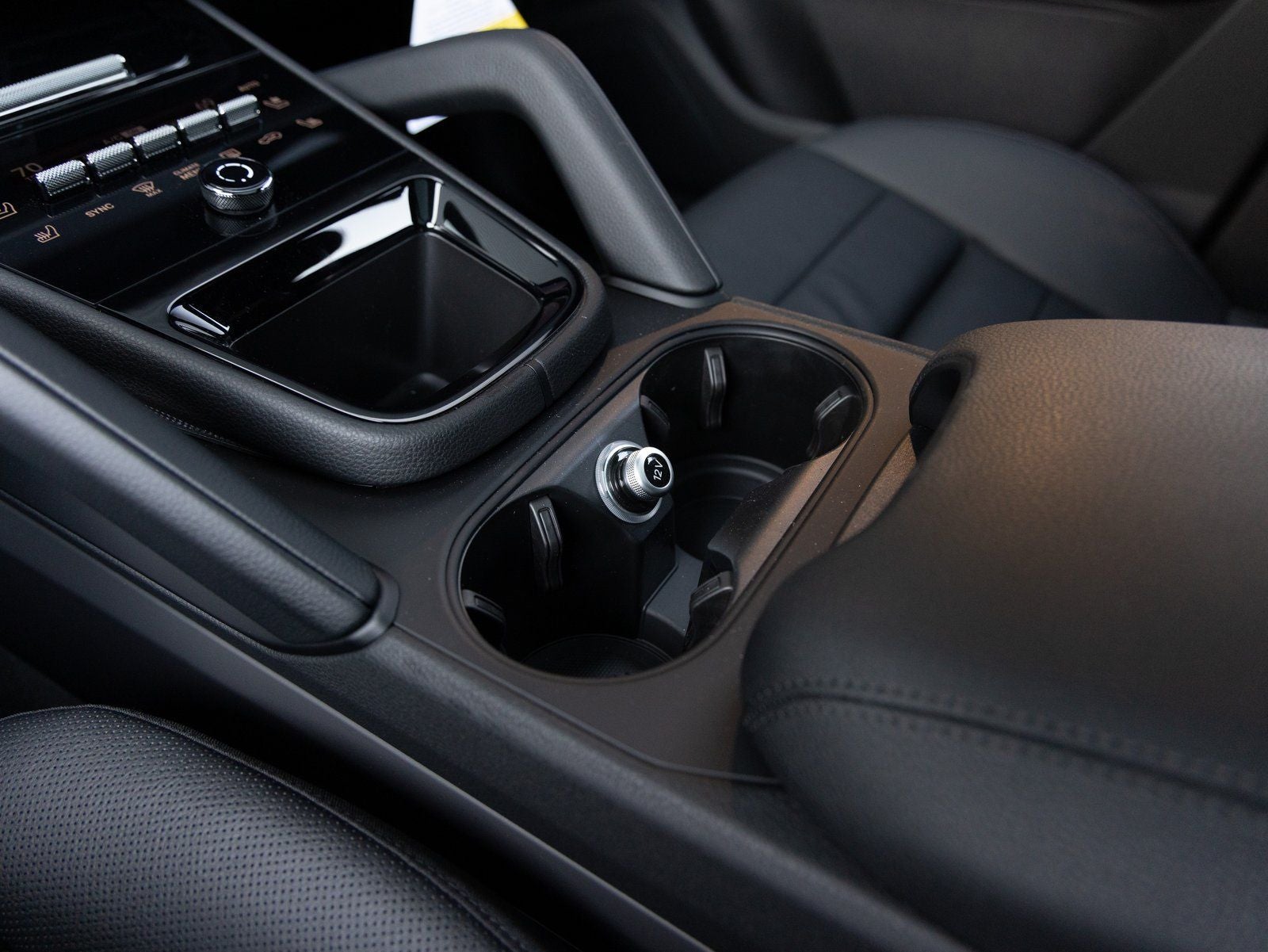 2026 Porsche Cayenne AWD