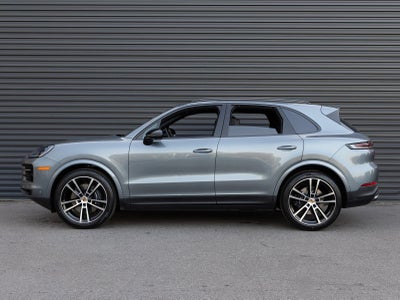 2026 Porsche Cayenne AWD
