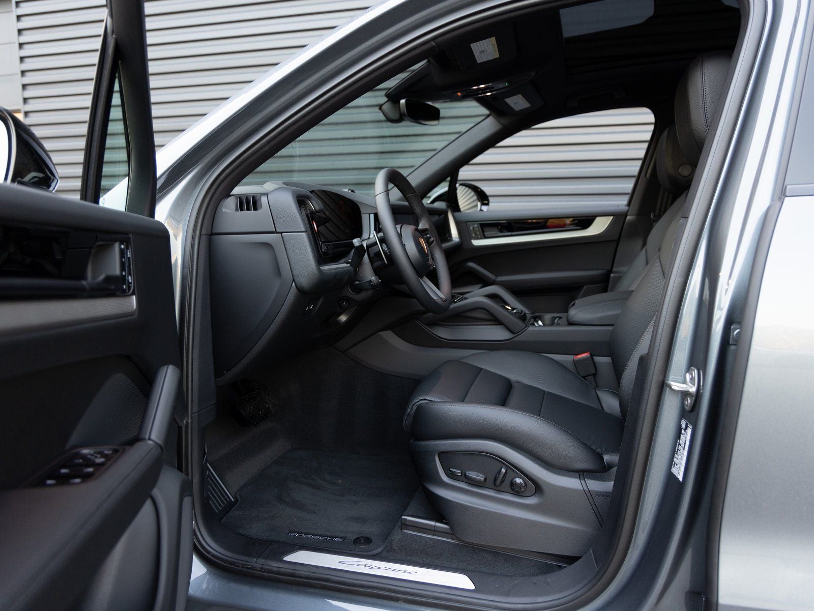 2026 Porsche Cayenne AWD