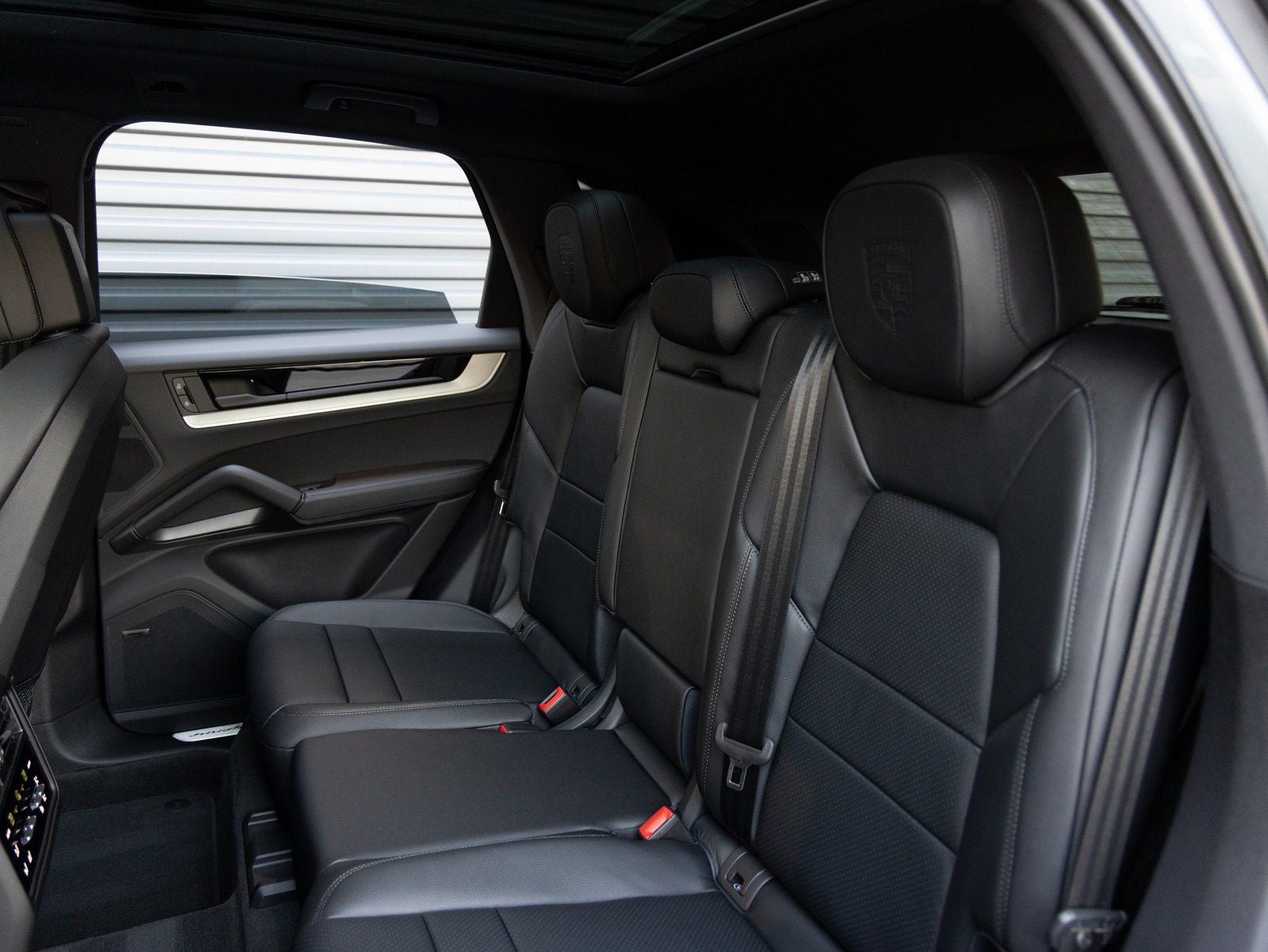 2026 Porsche Cayenne AWD