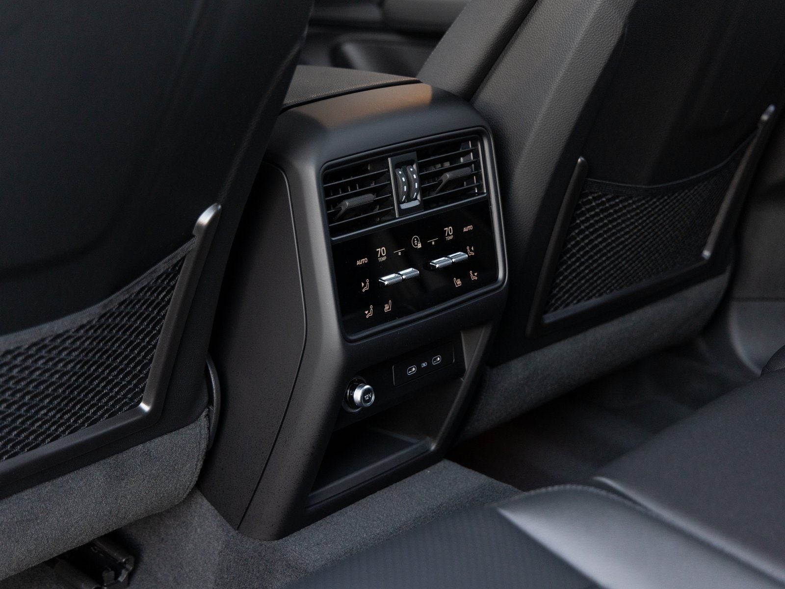 2026 Porsche Cayenne AWD