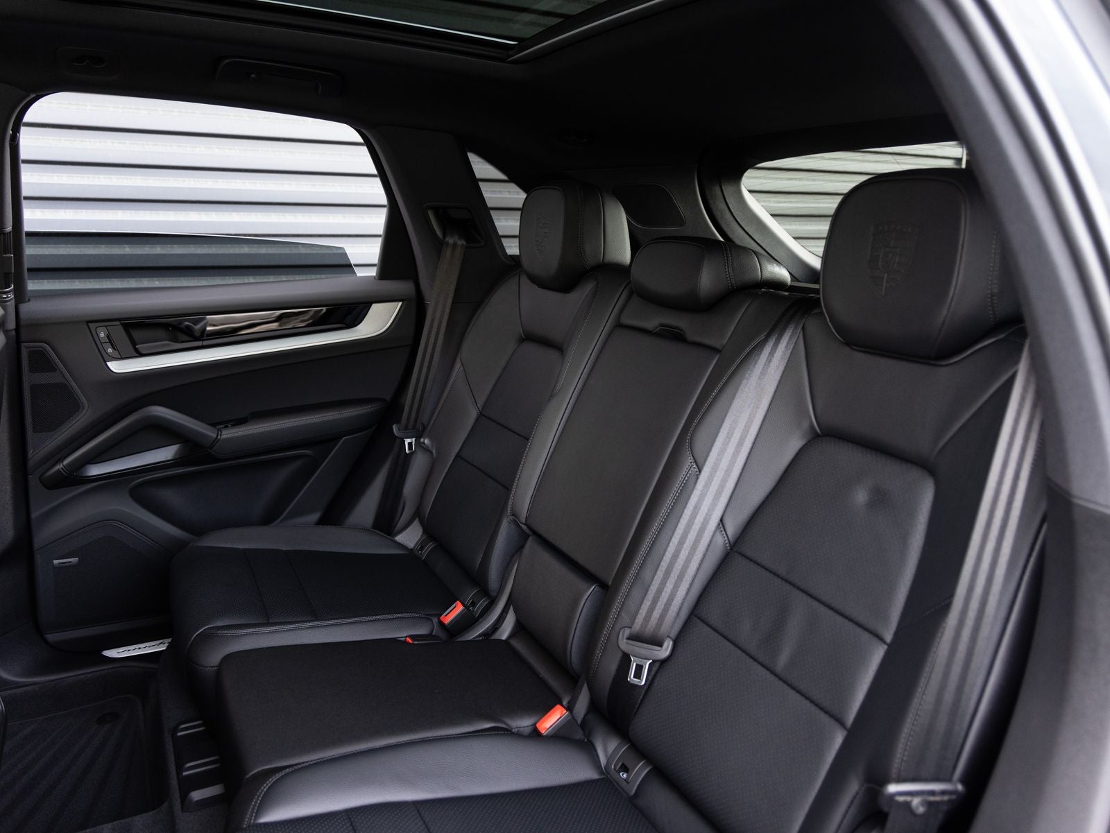 2026 Porsche Cayenne AWD