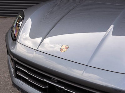 2026 Porsche Cayenne AWD