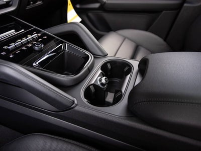 2026 Porsche Cayenne AWD