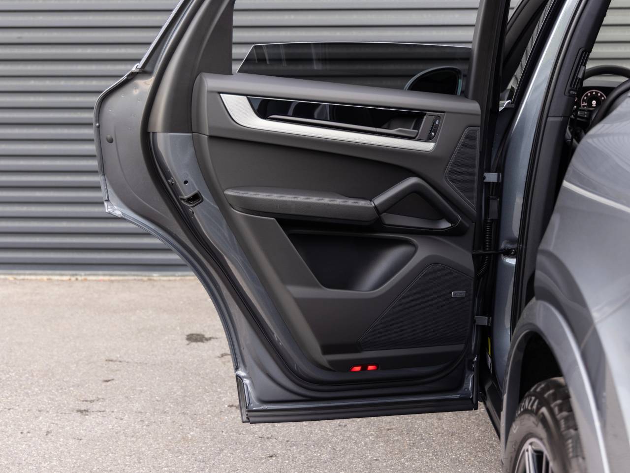 2026 Porsche Cayenne AWD