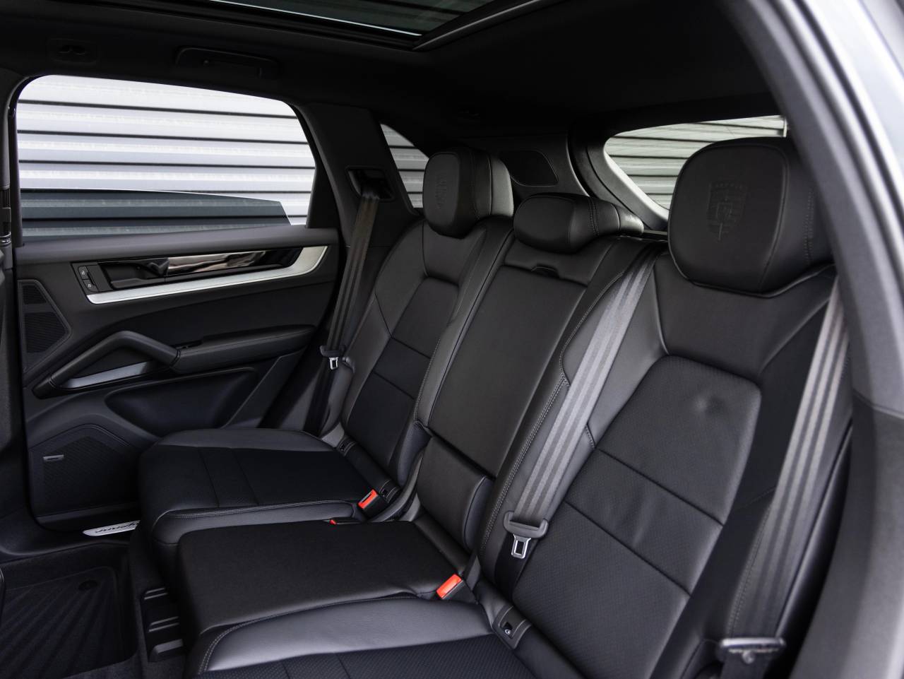 2026 Porsche Cayenne AWD