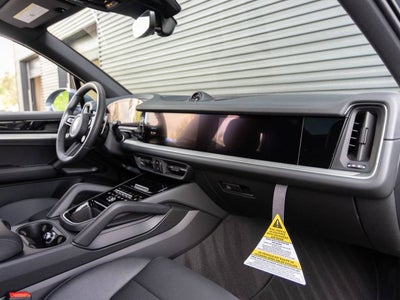 2026 Porsche Cayenne AWD