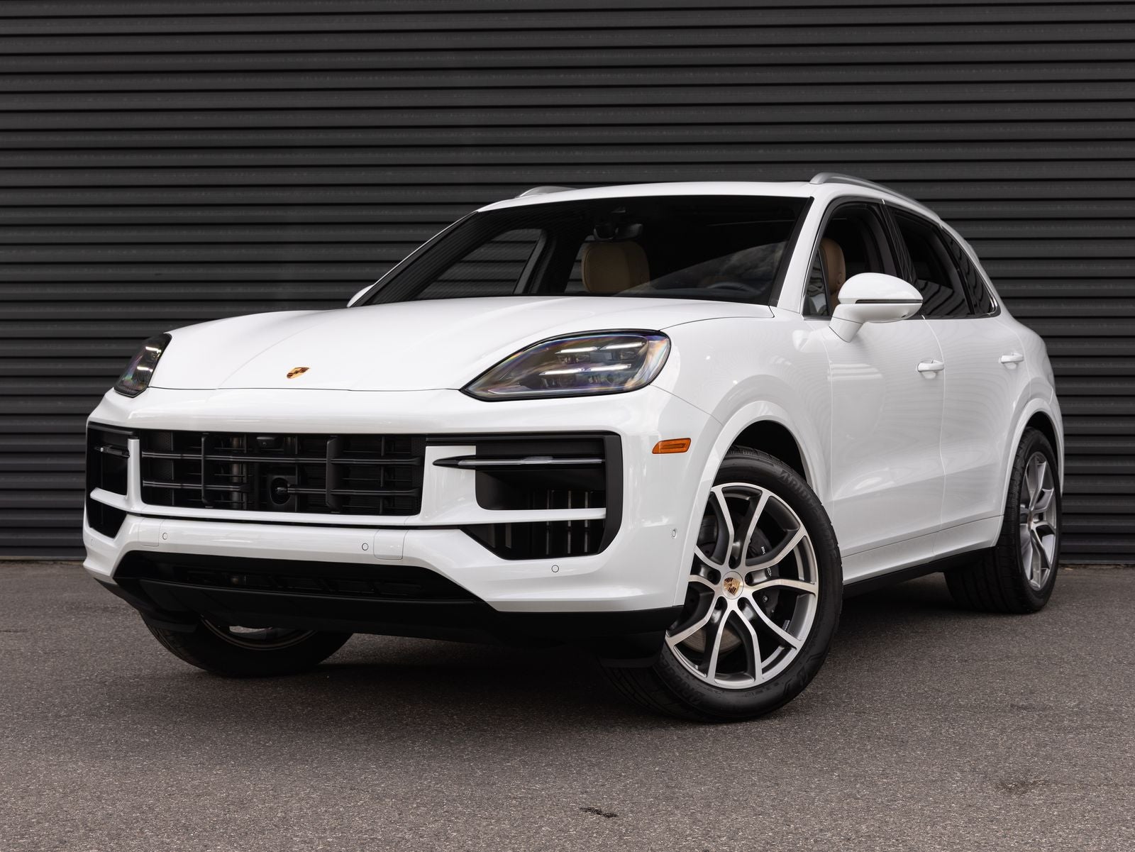 2025 Porsche Cayenne AWD