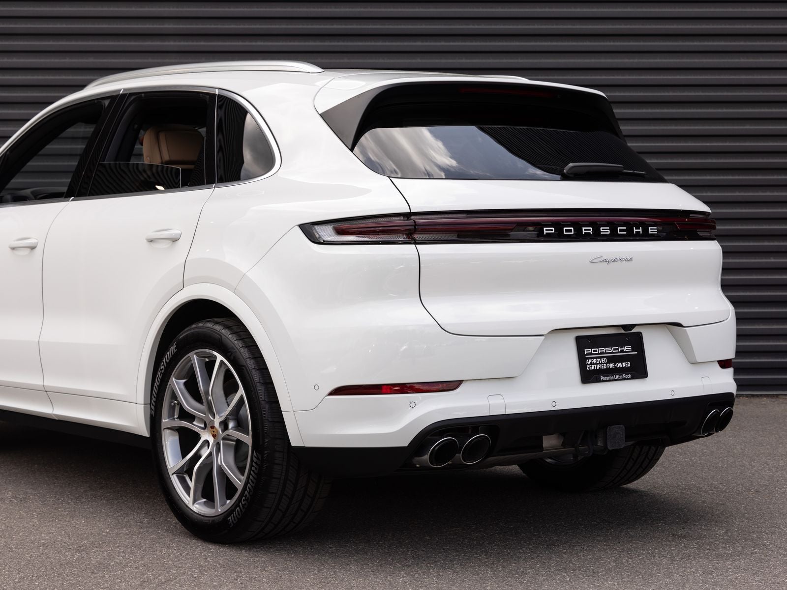 2025 Porsche Cayenne AWD