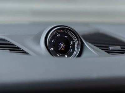 2025 Porsche Cayenne AWD