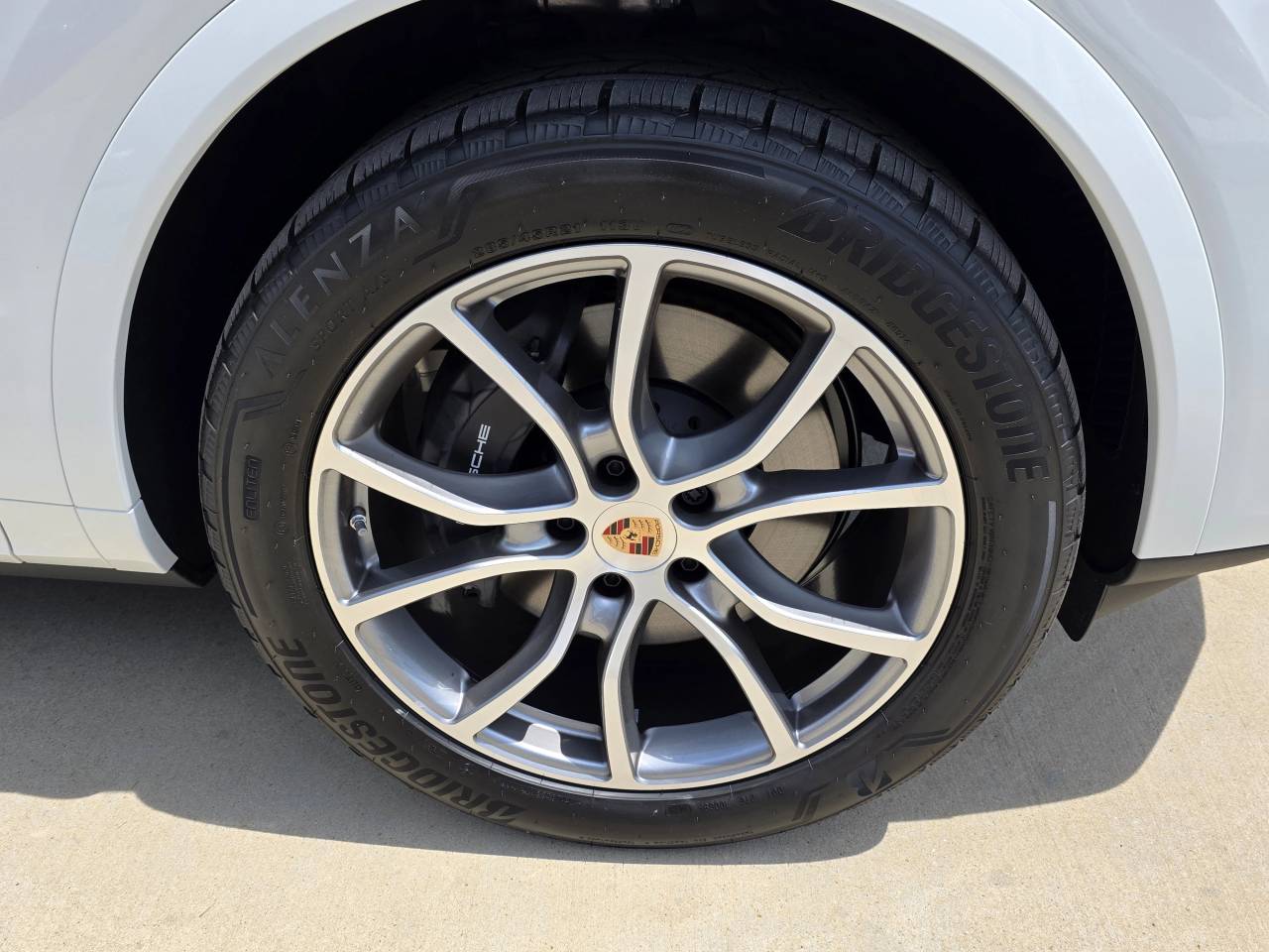 2025 Porsche Cayenne Cayenne