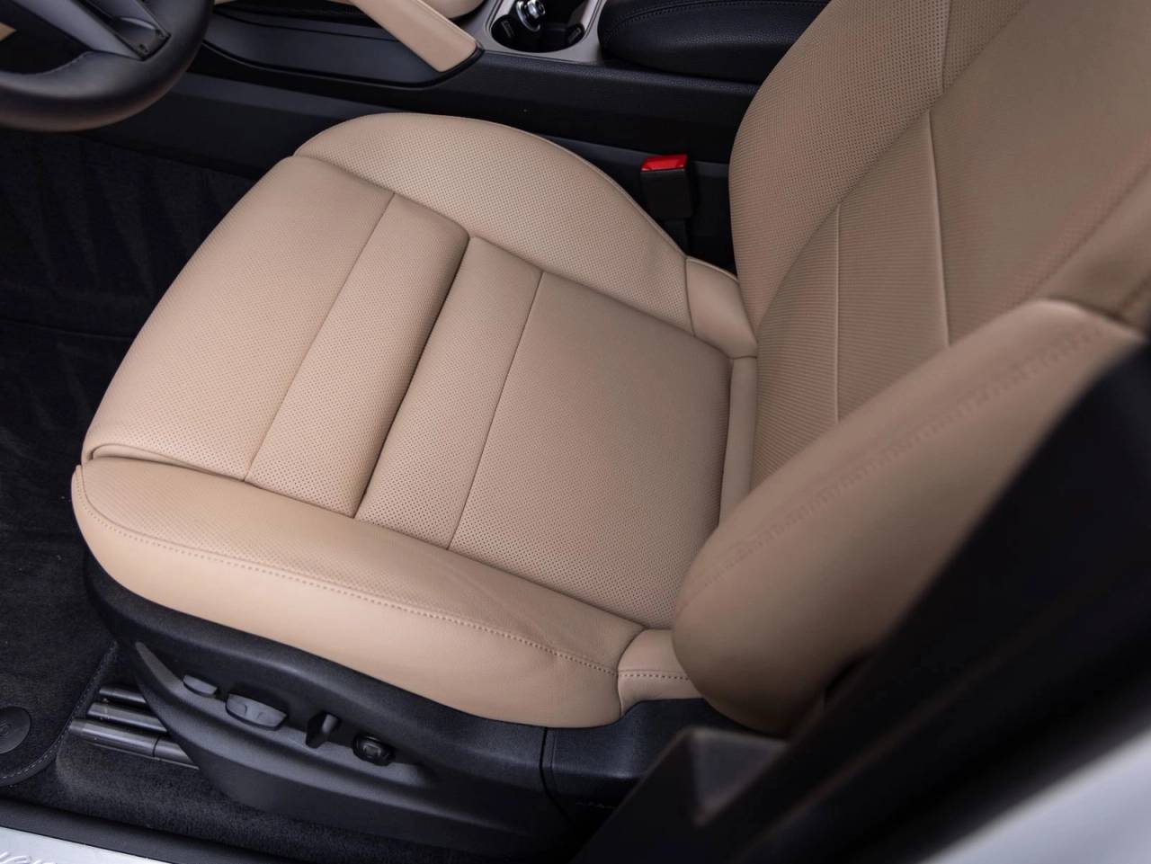 2025 Porsche Cayenne Cayenne