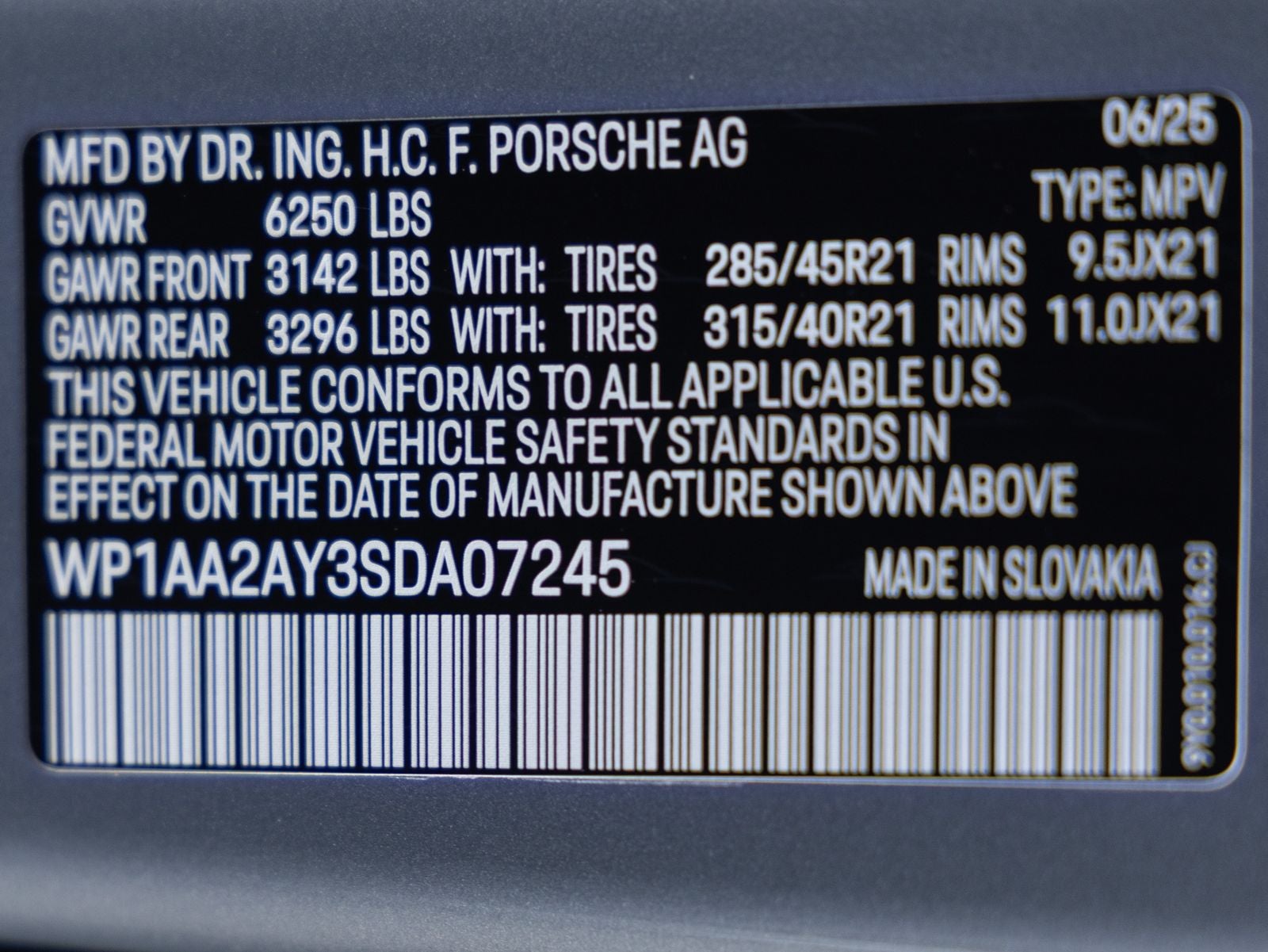 2025 Porsche Cayenne Cayenne