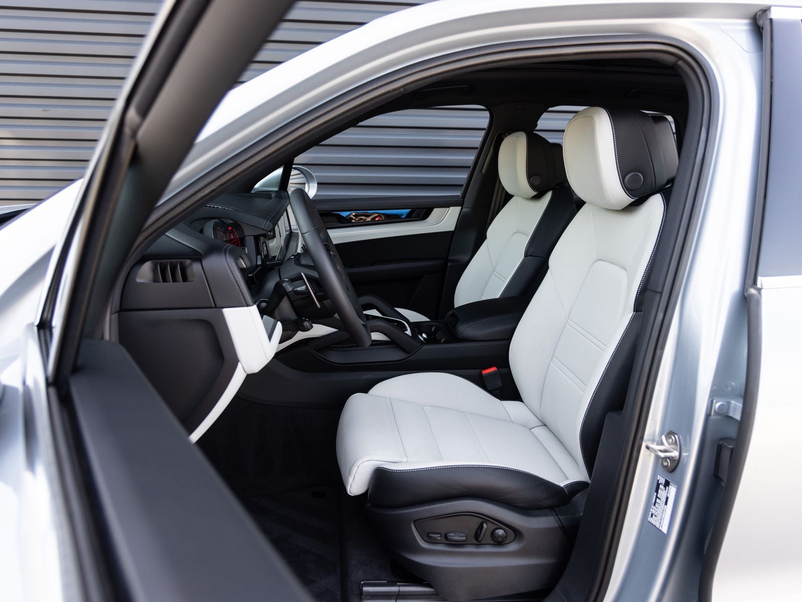 2025 Porsche Cayenne Cayenne