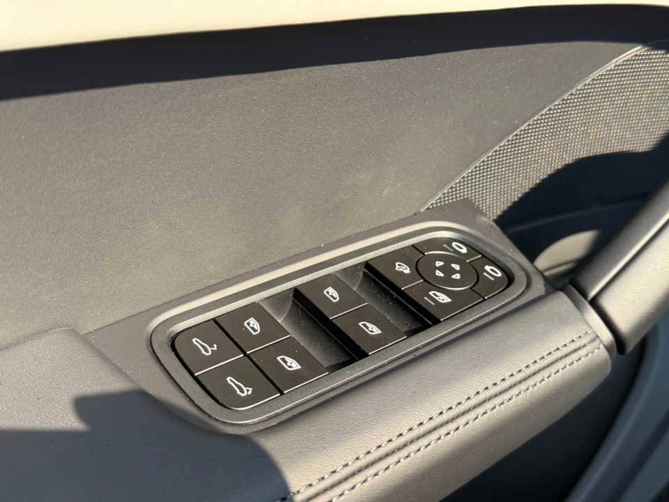 2025 Porsche Cayenne Cayenne
