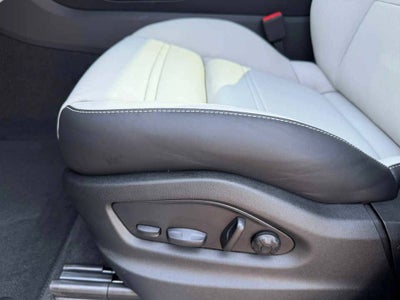 2025 Porsche Cayenne Cayenne