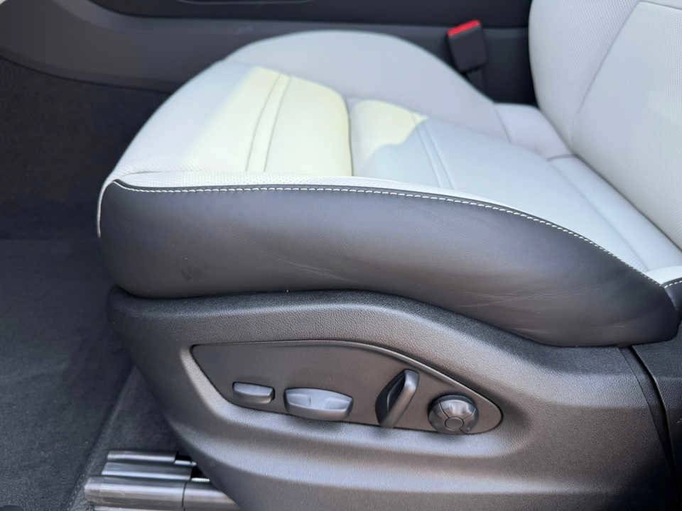 2025 Porsche Cayenne Cayenne