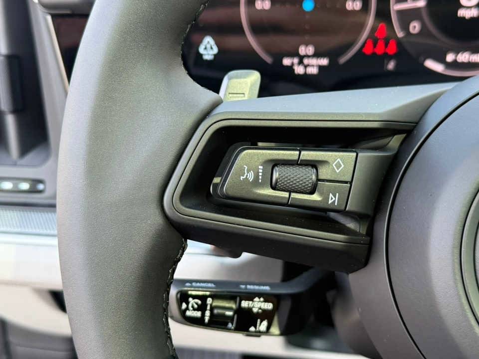 2025 Porsche Cayenne Cayenne