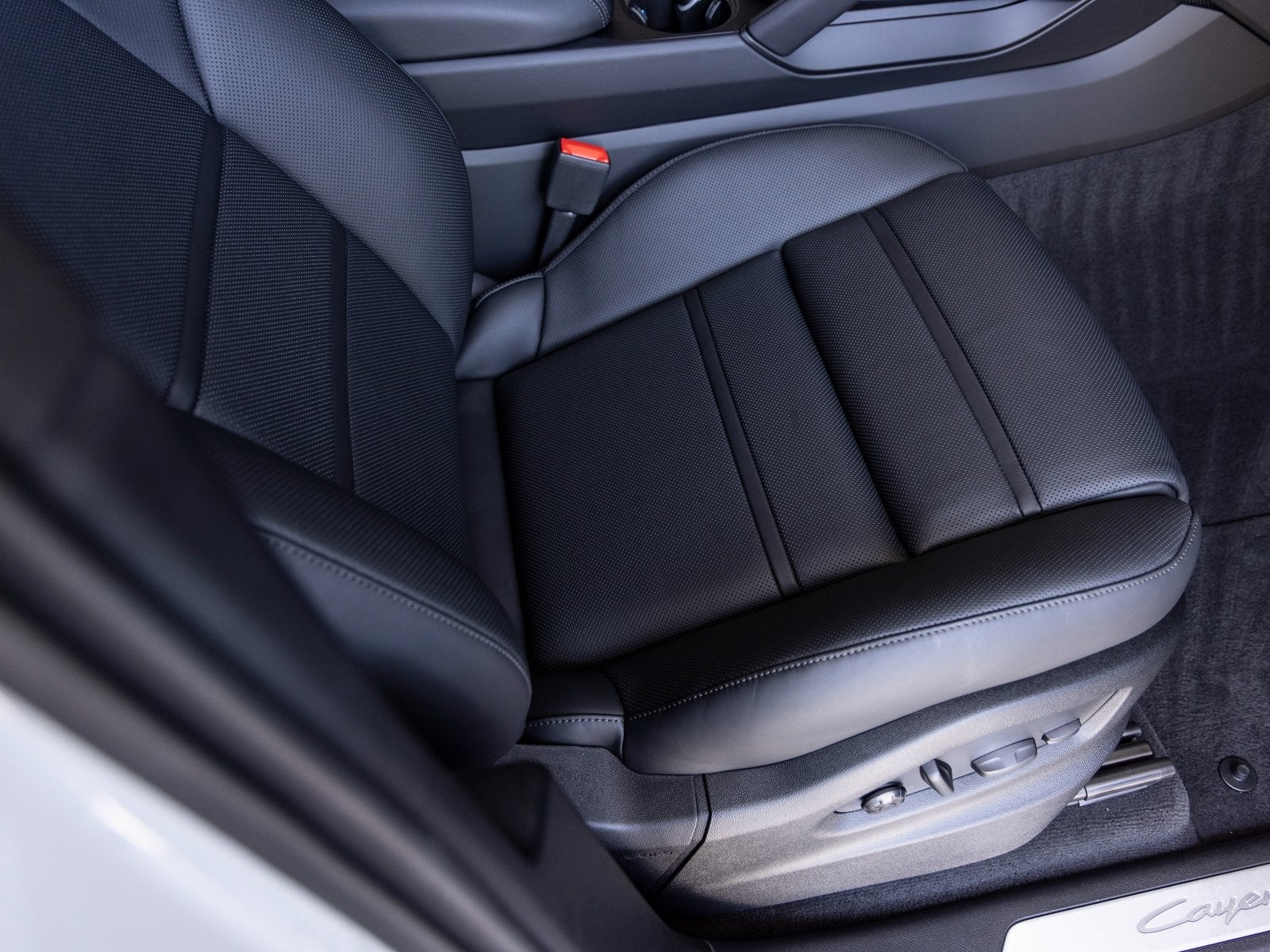 2025 Porsche Cayenne Cayenne