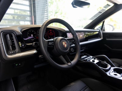 2025 Porsche Cayenne Cayenne