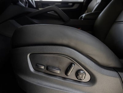 2025 Porsche Cayenne Cayenne