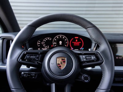 2026 Porsche Cayenne AWD