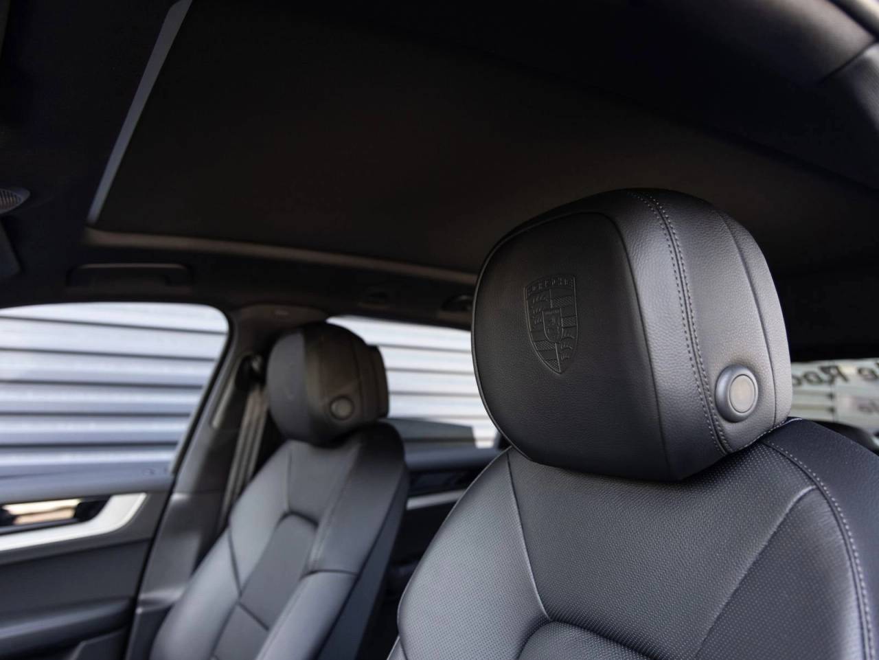 2026 Porsche Cayenne AWD