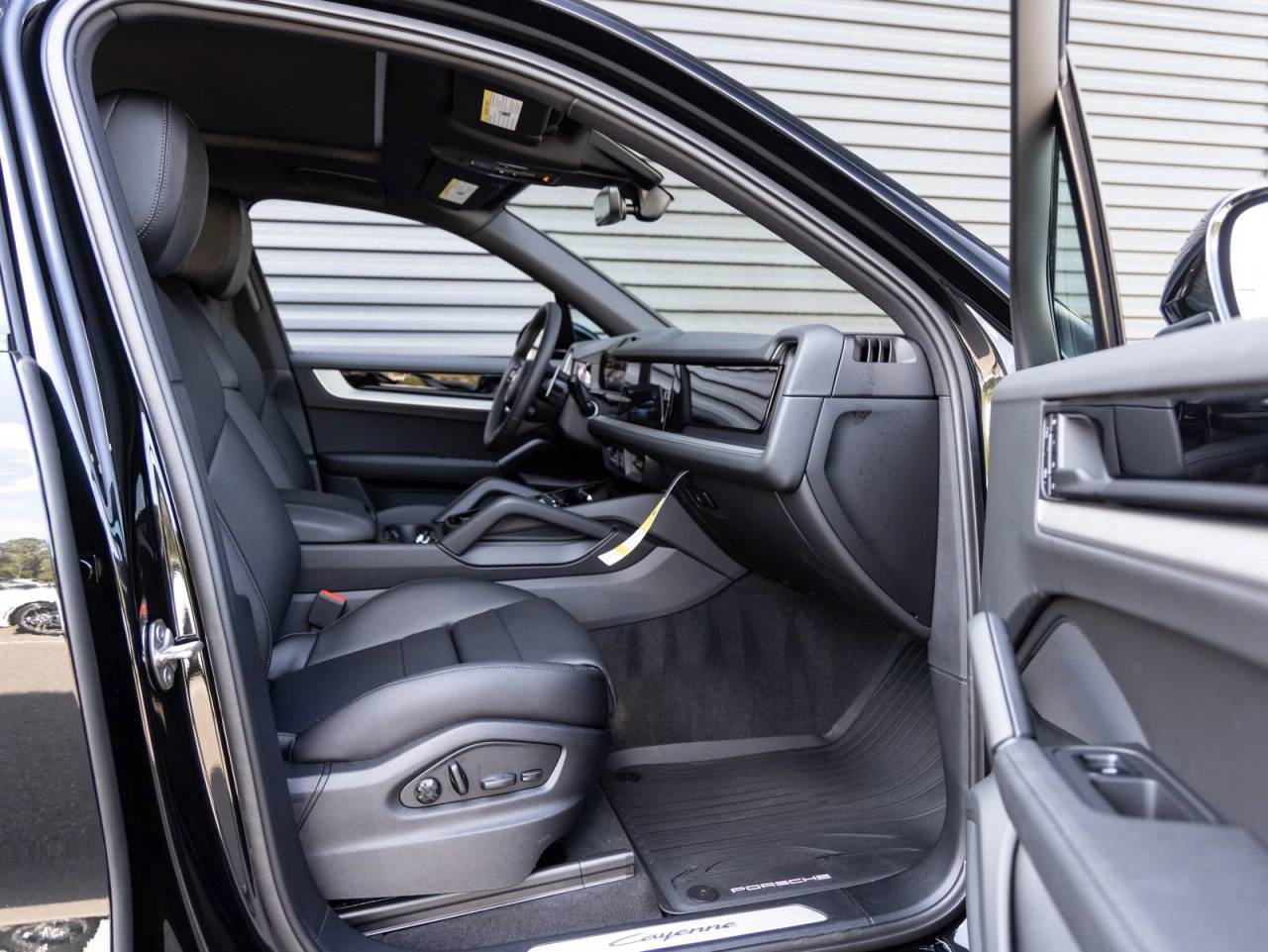 2026 Porsche Cayenne AWD