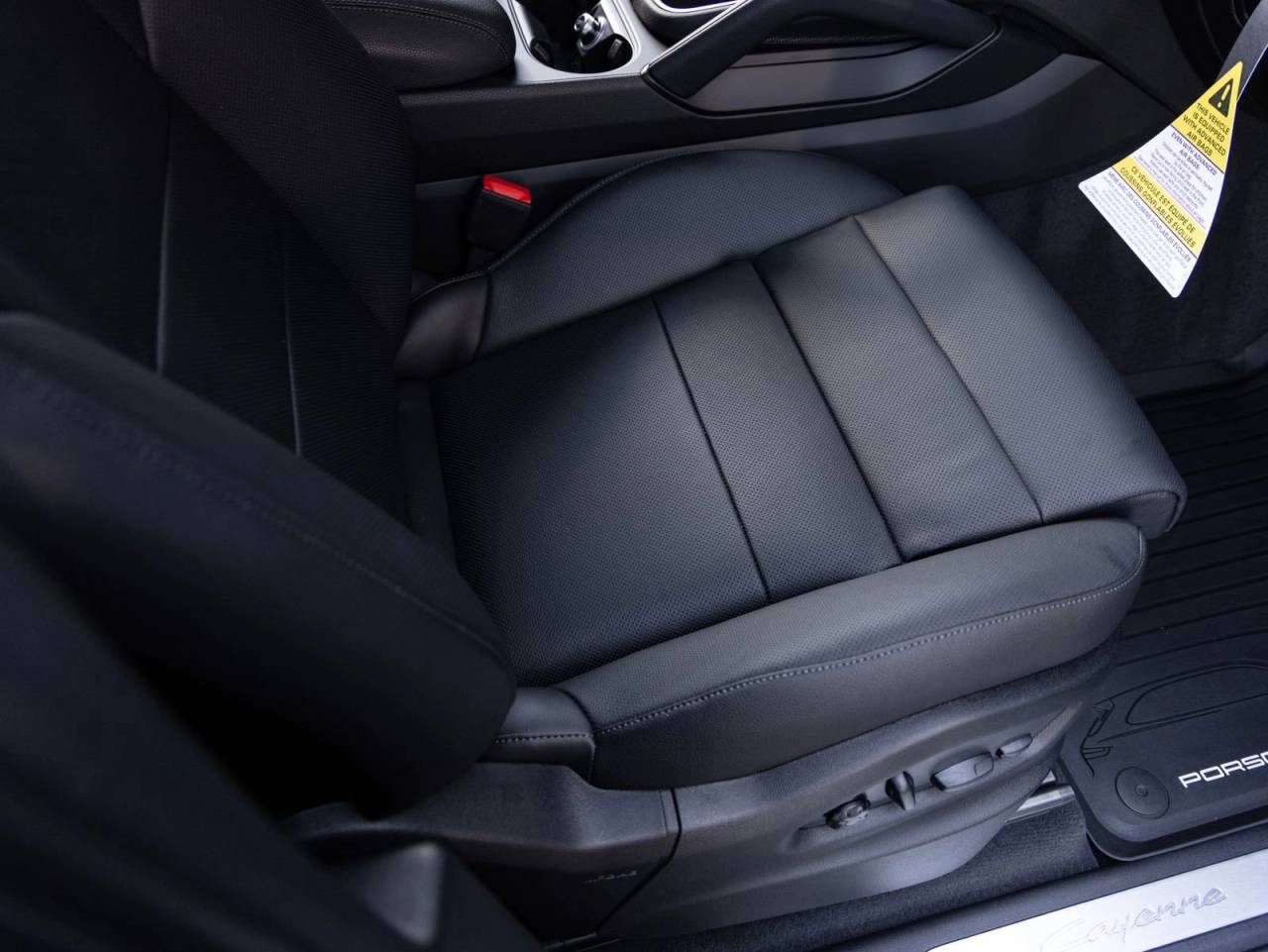 2026 Porsche Cayenne AWD