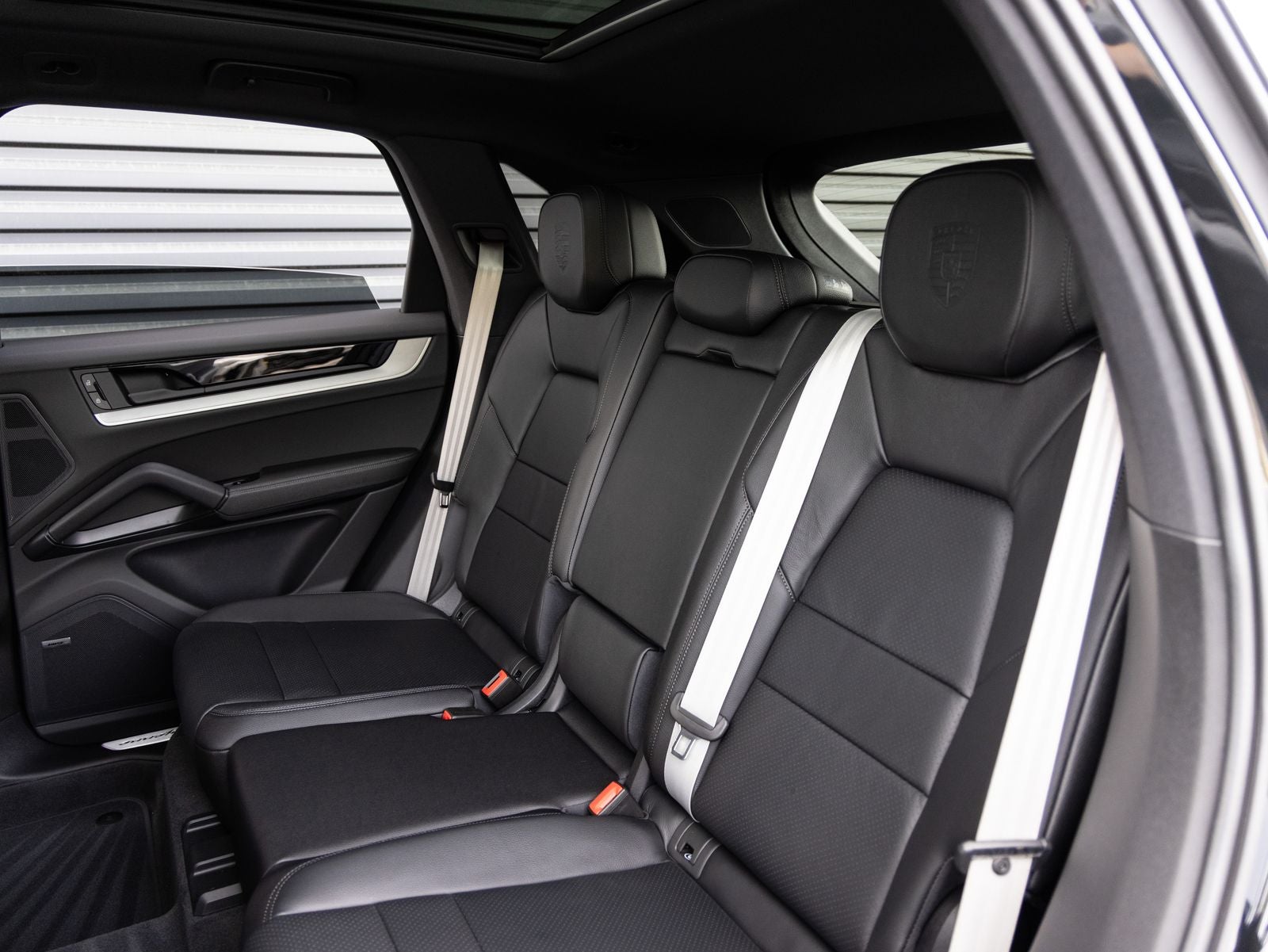 2026 Porsche Cayenne AWD