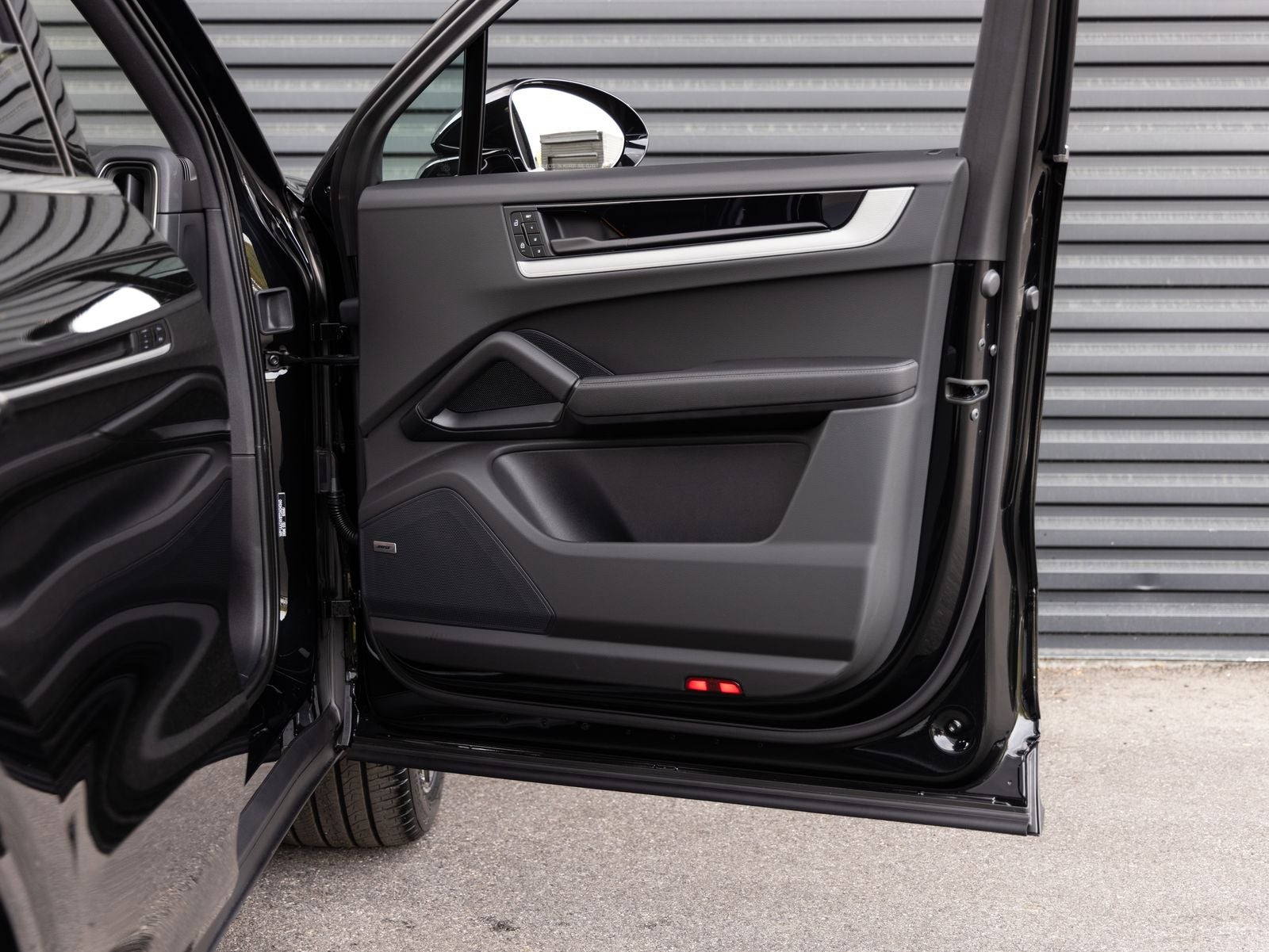 2026 Porsche Cayenne AWD