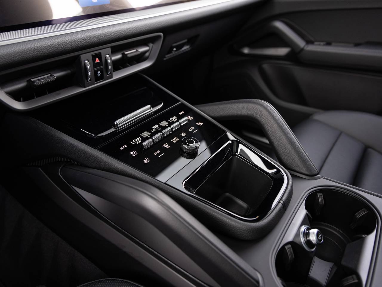 2026 Porsche Cayenne AWD