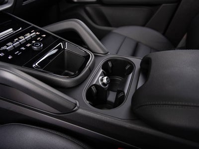 2026 Porsche Cayenne AWD