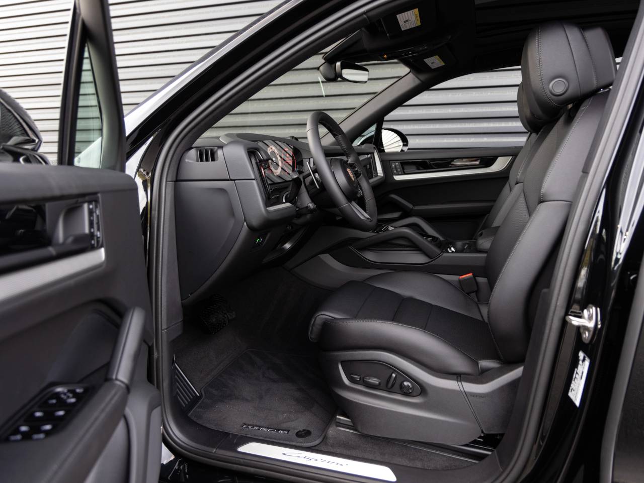 2026 Porsche Cayenne AWD