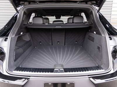 2026 Porsche Cayenne AWD