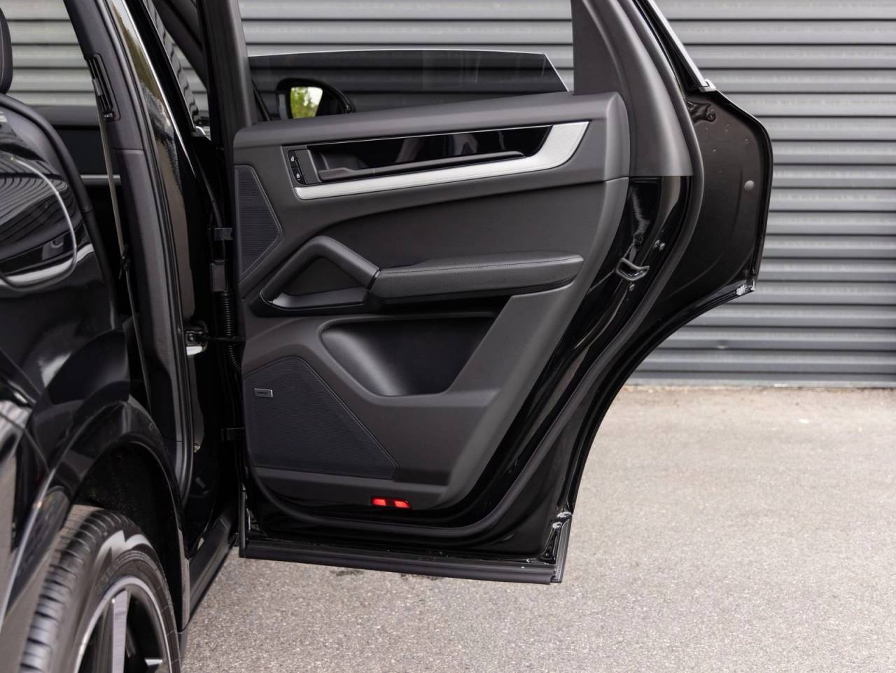 2026 Porsche Cayenne AWD