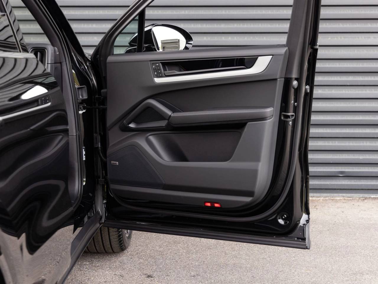 2026 Porsche Cayenne AWD